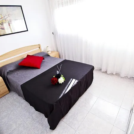 Apartment Cristobal Planet La Pineda