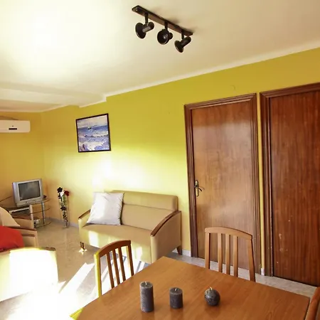 아파트 Cristobal Planet